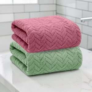 plentZ Leaf Pattern Microfiber Bath Towel 70 x 140 cm, Super Soft, Quick Dry, Highly Absorbent, Lightweight Bathing Towel for Men & Women, Pack of 2